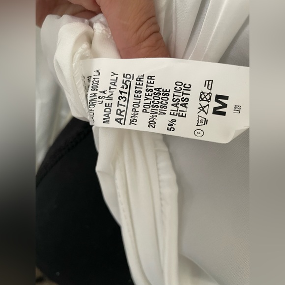 NWT White Satin along Sleeve Bodysuit - Picture 4 of 4